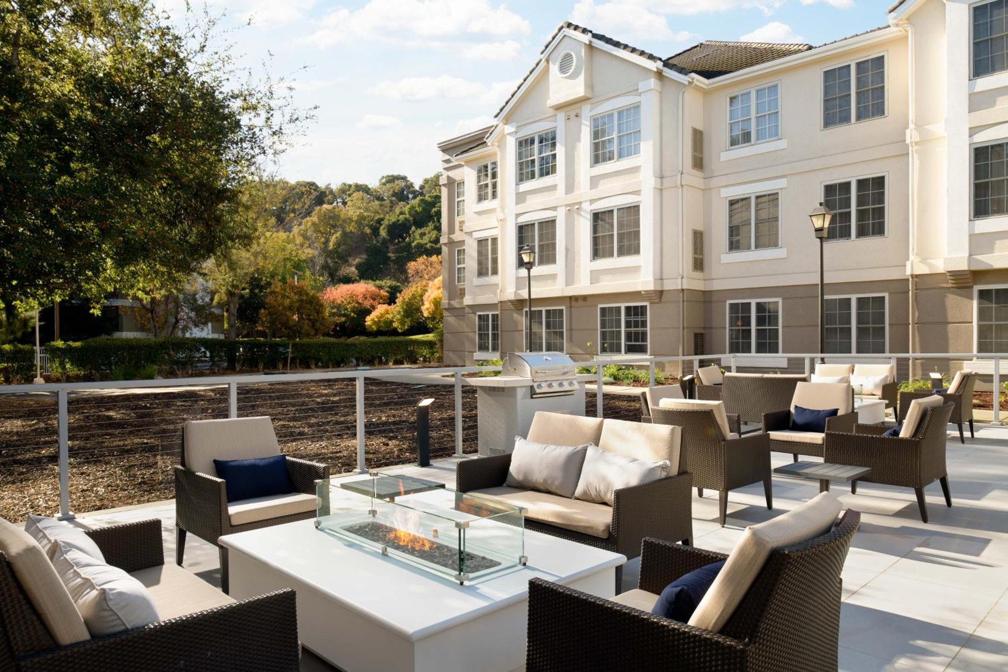 Residence Inn Pleasanton Kültér fotó