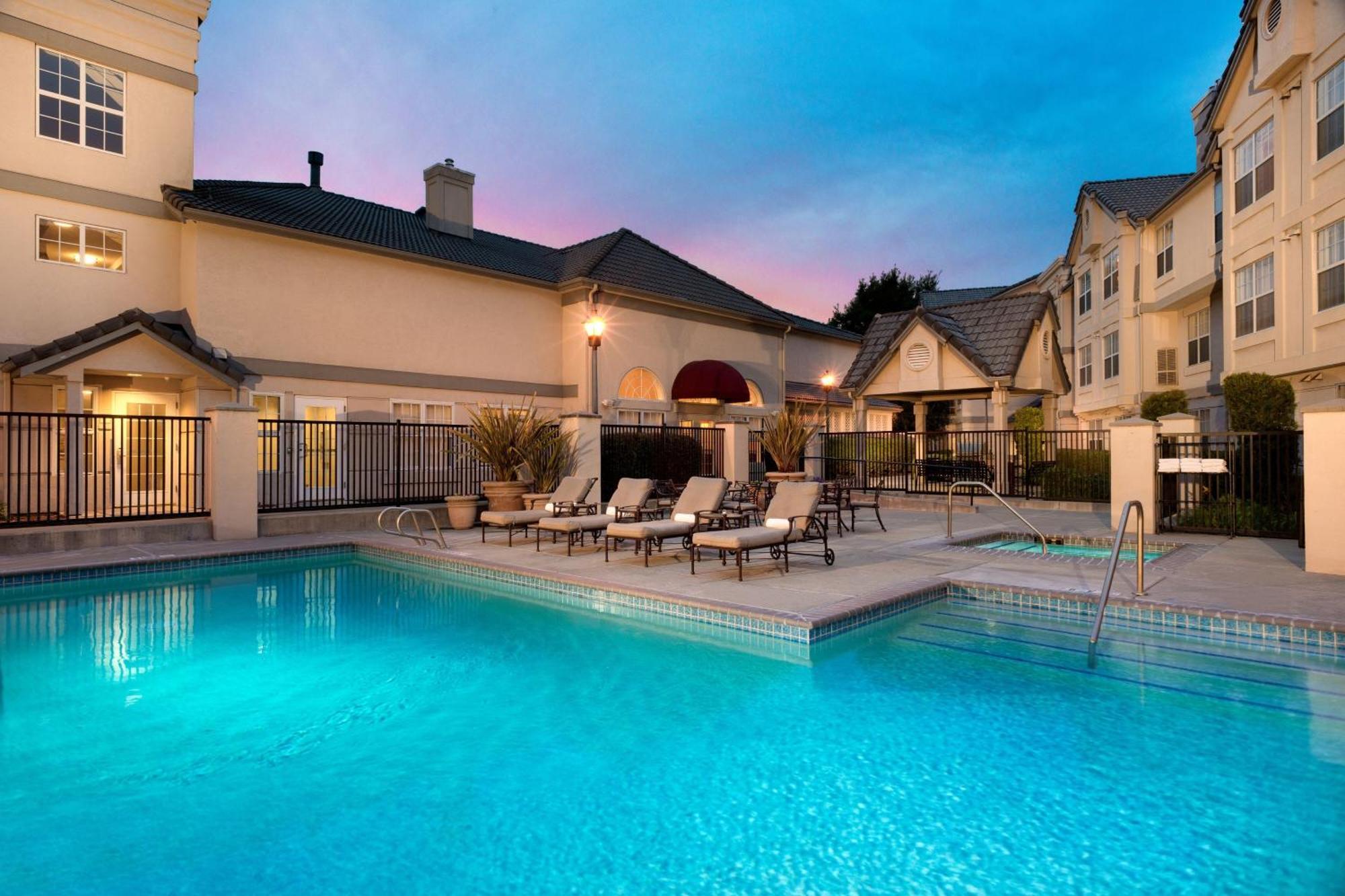 Residence Inn Pleasanton Kültér fotó